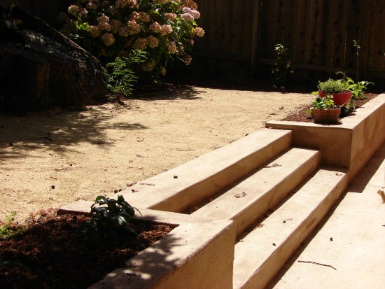 Decomposed Granite Patio with Poured Concrete Steps 