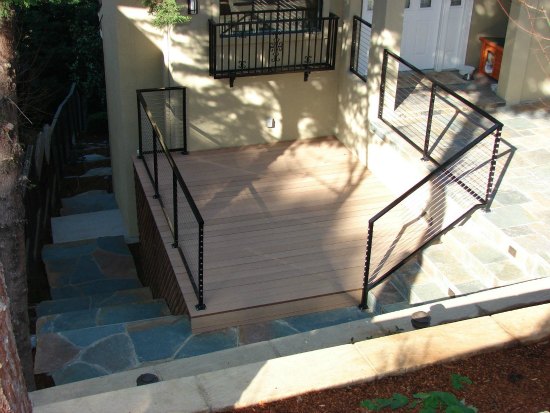 Trex Decking with Custom Wire Handrail and Guardrails 